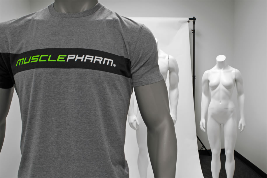 Grey Musclepharm shirt on mannequin